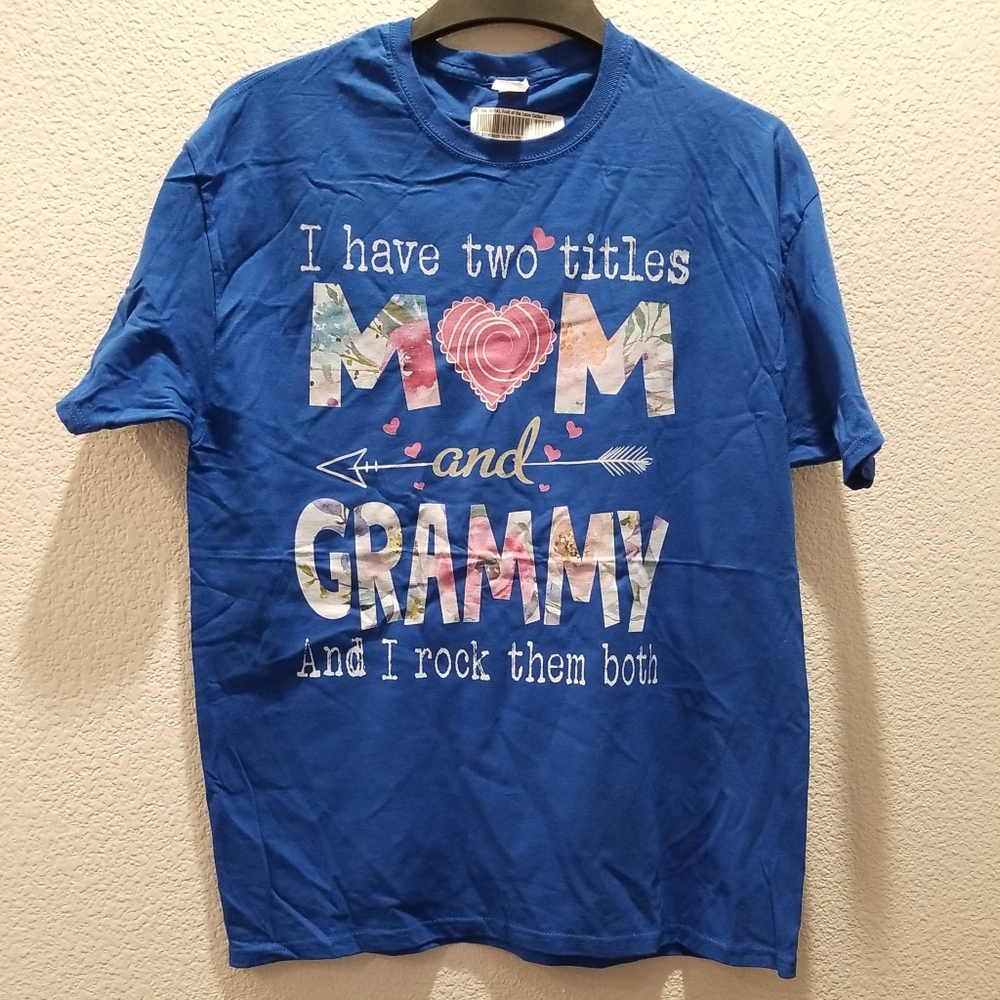 New Fruit of the Loom Womens Large Shirt